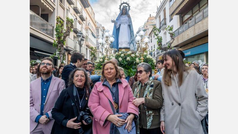 El Domingo de Resurrección comienza en Benidorm con ‘l’Ambaixada de l’Àngel’