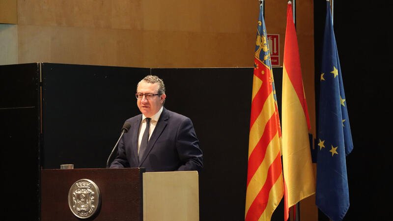 Benidorm Local Police commemorates its 180th anniversary
