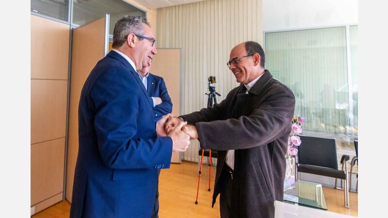 El Rotary Club de Benidorm renova la coberta d