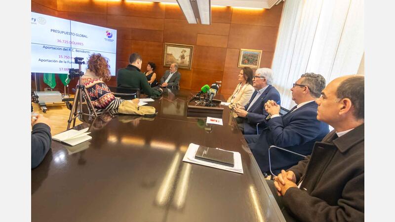 El Rotary Club de Benidorm renova la coberta d