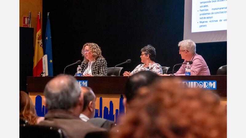 Benidorm analiza los retos del mercado laboral en una jornada organizada por la Mesa de Empleo 