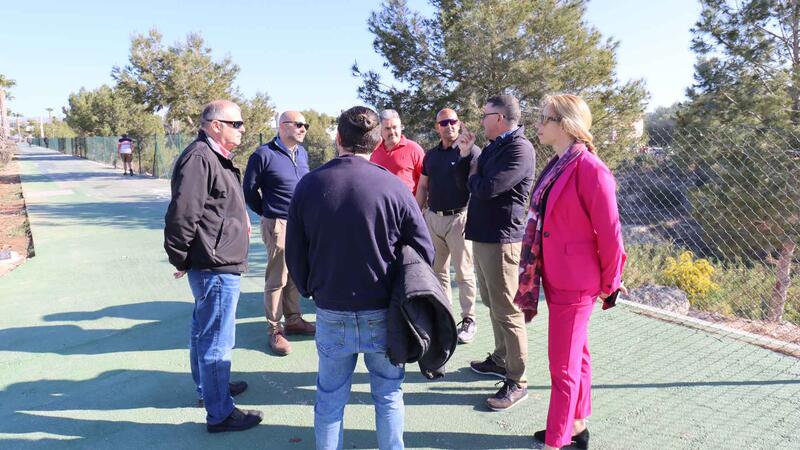 Benidorm culmina el adecentamiento en superficie del entorno de la avenida Beniardá tras el soterramiento