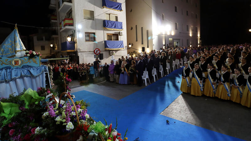 Benidorm mostra la seua devoció a la Mare de Déu del Sofratge amb milers de flors