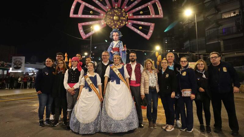 La ‘Nit de la Cremà’ despide las fallas de Benidorm hasta el próximo año