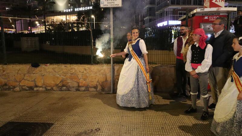 La ‘Nit de la Cremà’ despide las fallas de Benidorm hasta el próximo año