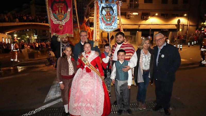 La ‘Nit de la Cremà’ despide las fallas de Benidorm hasta el próximo año