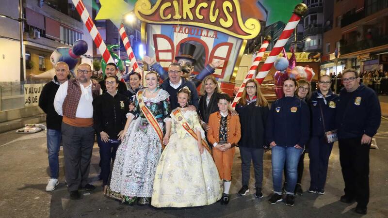 La ‘Nit de la Cremà’ despide las fallas de Benidorm hasta el próximo año