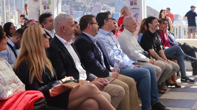 El ronqueo de un ejemplar de 270 kilos marca el inicio de las ‘IV Jornadas del Atún’, la segunda etapa del Benidorm Gastronómico 2024 