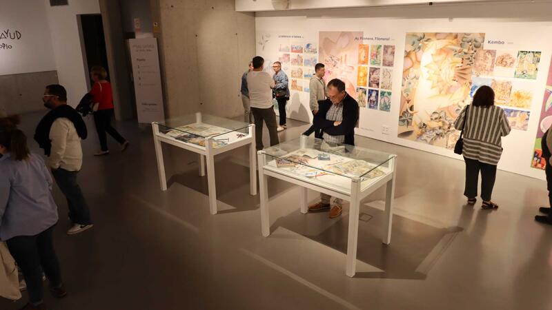 El Museu Boca del Calvari ya expone la muestra ‘Un mundo propio’ del ilustrador alicantino Miguel Calatayud