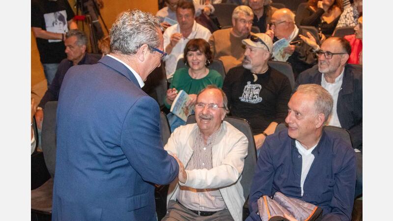 El Benidorm més pop dels 50, 60 i 70 pren forma de llibre