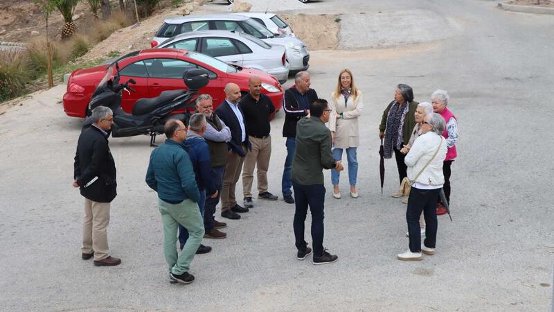 Benidorm planta prop de 200 arbres en el barri dels Tolls per a seguir la renaturalització de la zona