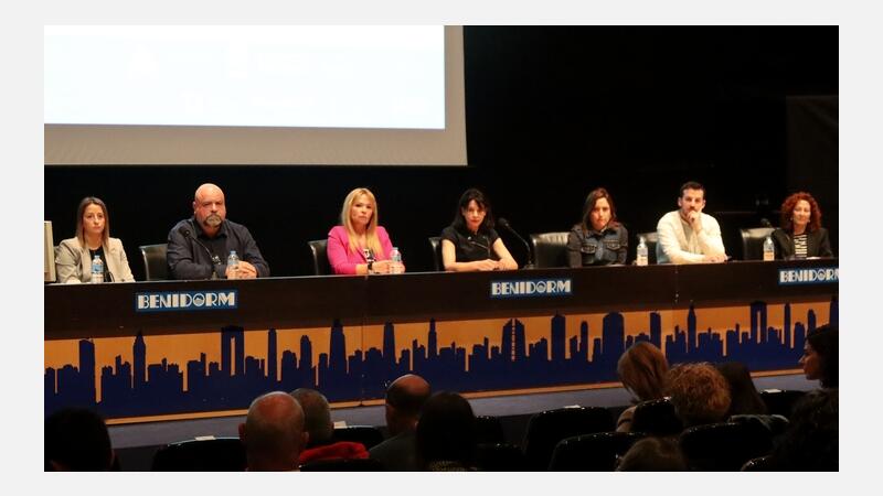 Las oportunidades laborales y formativas de la FP Dual, a debate en Benidorm