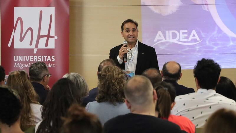 Benidorm acoge la ‘I Convención de Estimulación AquaBabies’ que reúne a expertos de varios países 