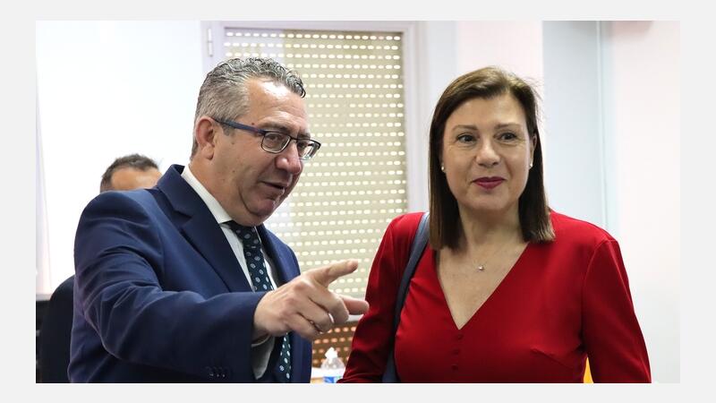 The mayor defends the role of Benidorm travel agencies as a mechanism for 