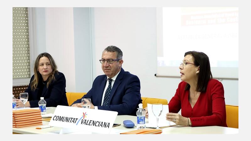 The mayor defends the role of Benidorm travel agencies as a mechanism for 