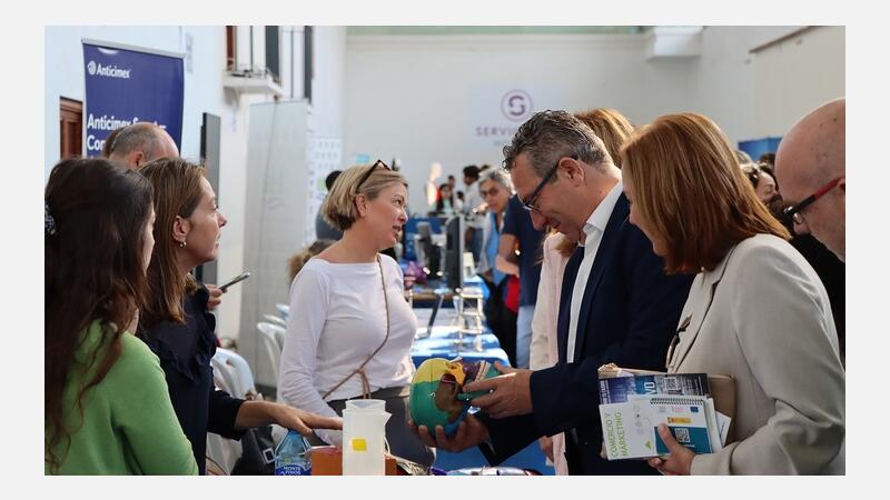 Prop de 2.000 estudiants de tota la comarca participen en la 5a Fira Educativa i de Formació Professional de Benidorm