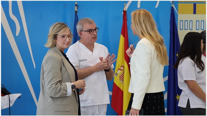 Sanidad forma a distintos colectivos de Benidorm sobre cómo actuar ante un atragantamiento  