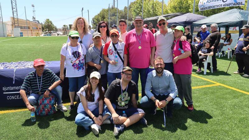  Guillermo Amor sports city hosts the 24th Adapted Sports Games that culminate with the presentation of medals and the brotherhood meal
