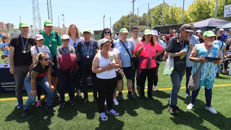  Guillermo Amor sports city hosts the 24th Adapted Sports Games that culminate with the presentation of medals and the brotherhood meal