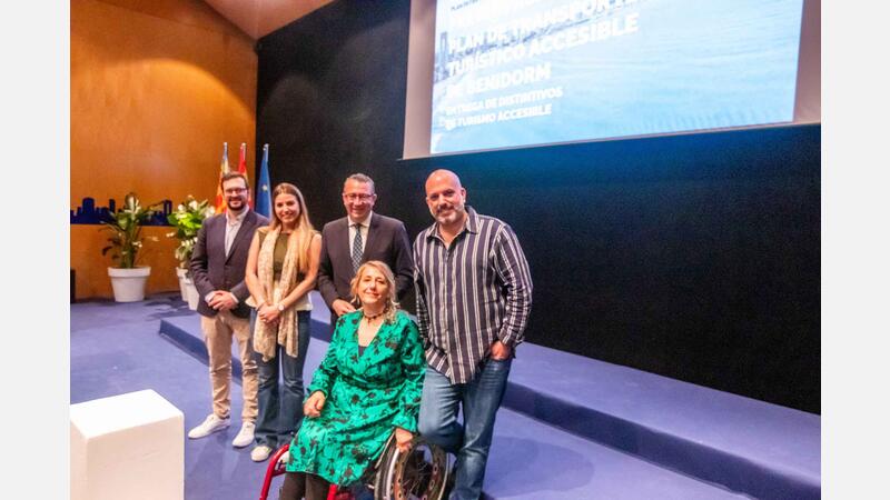 Benidorm presents a pioneering plan for accessible tourist transport to consolidate as a 100% inclusive destination