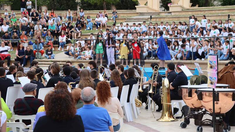 Gran acogida del concierto de clausura del proyecto ‘L’Escola canta’ celebrado en el auditorio Julio Iglesias 