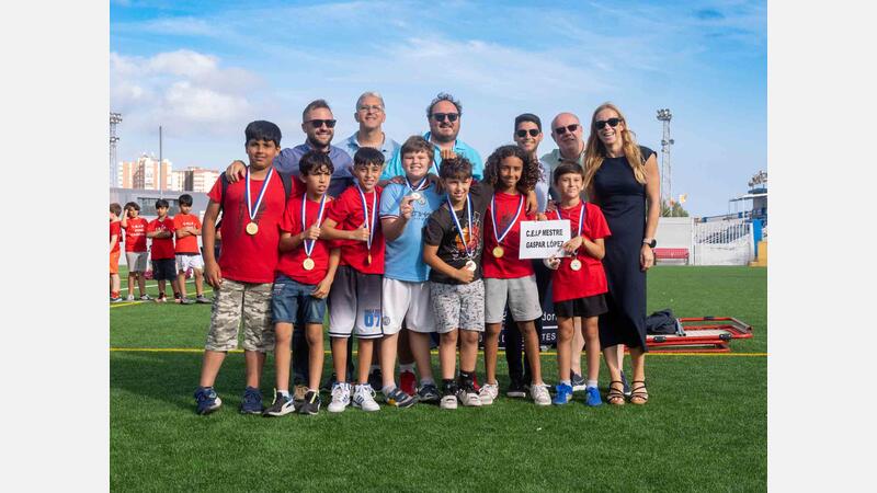 The School Games bring together hundreds of students and families at CD Guillermo Amor in Benidorm