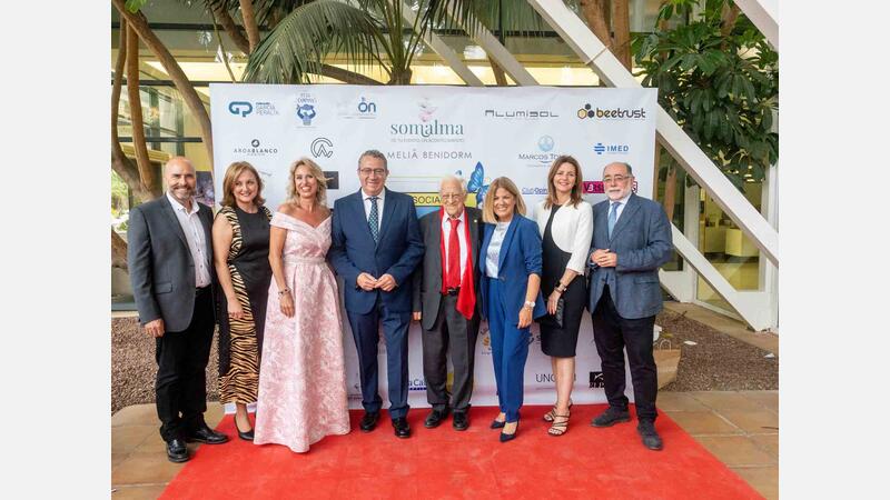 Benidorm acoge la I Gala solidaria Benín-África de Mensajeros por la Paz