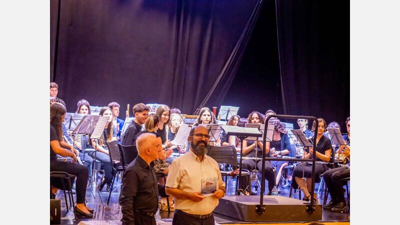 Alumnos del conservatorio de Benidorm estrenan ‘l’Aventura del Dr. Balmis’ en su fin de curso
