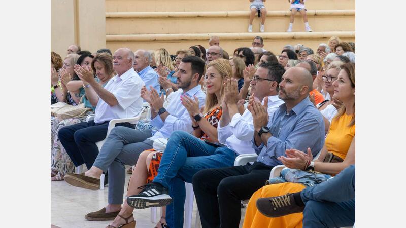 La SM l’Illa de Benidorm comparte escenario en Benidorm con la Banda AM del Barrio del Cristo de l’Horta Sud