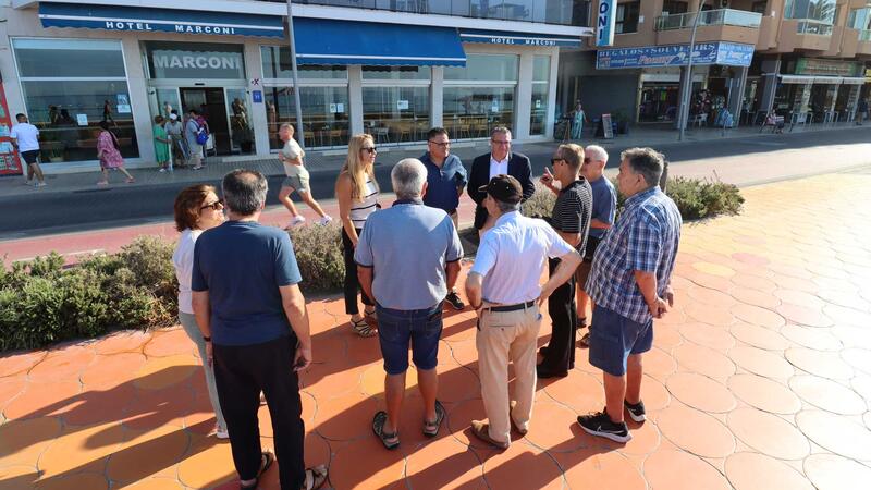 Benidorm invertirá 48.000 euros en la renovación de la jardinería del Paseo de Poniente 