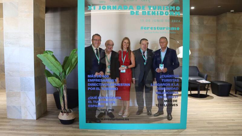 Toni Pérez acompanya als empresaris d