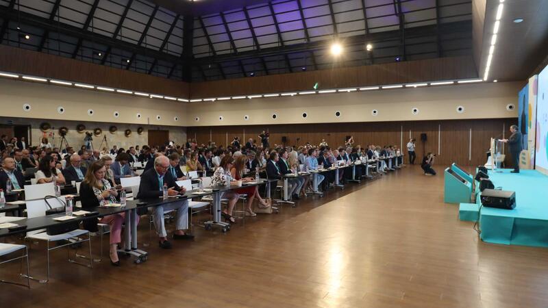 Toni Pérez acompanya als empresaris d