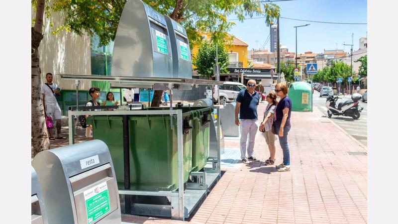 Els contenidors soterrats del carrer Goya ja estan operatius