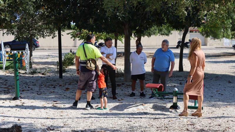 Benidorm incorpora elements bio saludables al parc de Finca Barrina després de la petició veïnal
