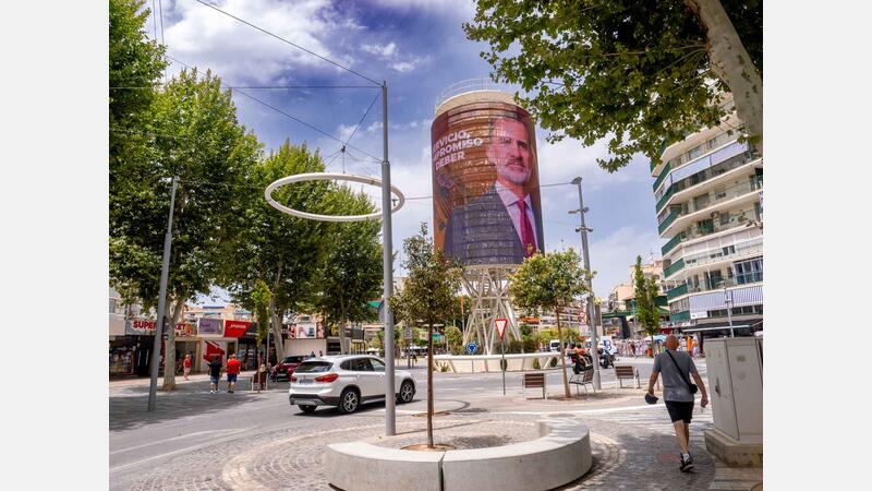 Benidorm felicita Felip VI pels seus deu anys de regnat