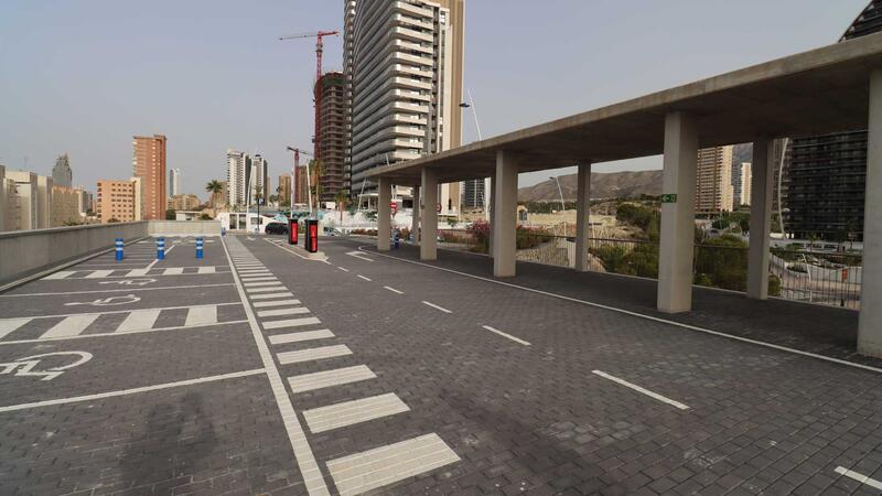 Benidorm abre el aparcamiento de Poniente con capacidad para más de 350 plazas gratuitas