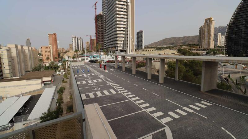 Benidorm abre el aparcamiento de Poniente con capacidad para más de 350 plazas gratuitas
