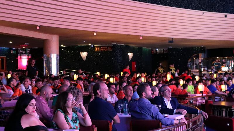 El Torneo FutSal de la Costa Blanca Cup reúne en Benidorm a 700 jóvenes deportistas de cuatro países