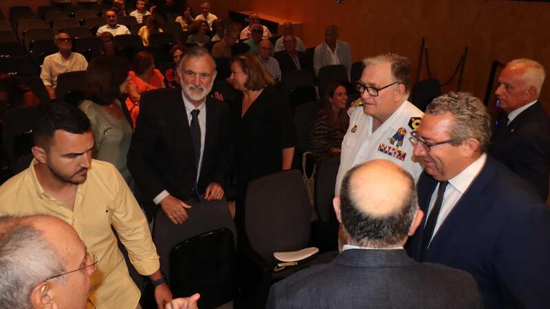 Los profesores Francisco Amillo y Antonio Bravo reciben los Premios de Investigación de Historia Naval de la Fundación Frax y el Ayuntamiento 