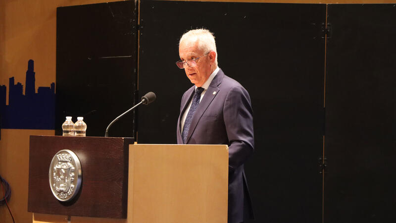 Los profesores Francisco Amillo y Antonio Bravo reciben los Premios de Investigación de Historia Naval de la Fundación Frax y el Ayuntamiento 