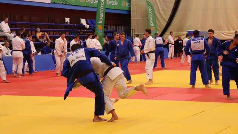 350 judokes de 47 països es concentren a Benidorm per a preparar la seua cita en els Jocs Olímpics de París