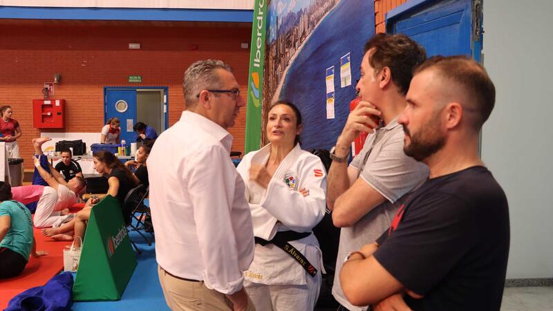 350 judokes de 47 països es concentren a Benidorm per a preparar la seua cita en els Jocs Olímpics de París
