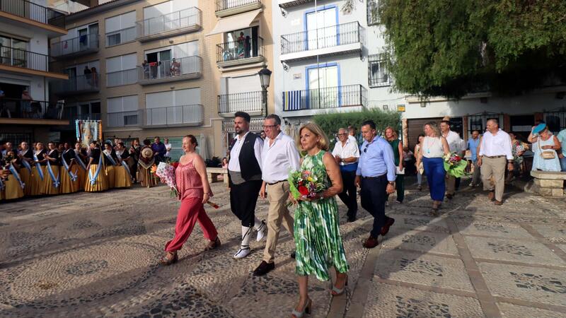 Benidorm ofrenda a la Virgen del Carmen y rinde homenaje a los Caídos en la Mar