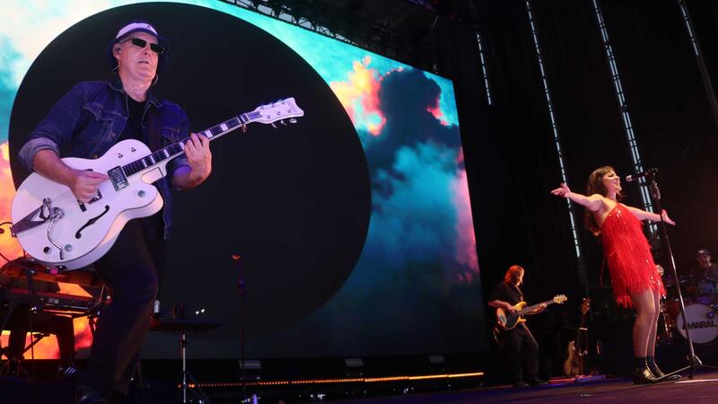 Benidorm welcomes Low 2024 with more than 20,000 people on its first day