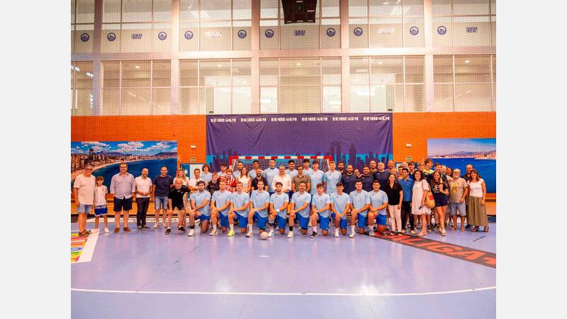 Primer entrenamiento del Servigroup Hoteles Benidorm de cara a su XI temporada en ASOBAL