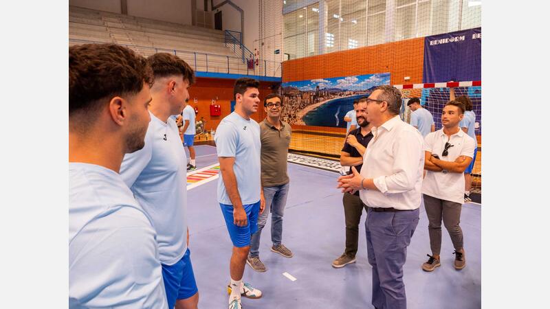 Primer entrenamiento del Servigroup Hoteles Benidorm de cara a su XI temporada en ASOBAL