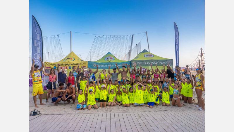 El Vòlei Platja ret homenatge un any més a Pedro Alós a Benidorm