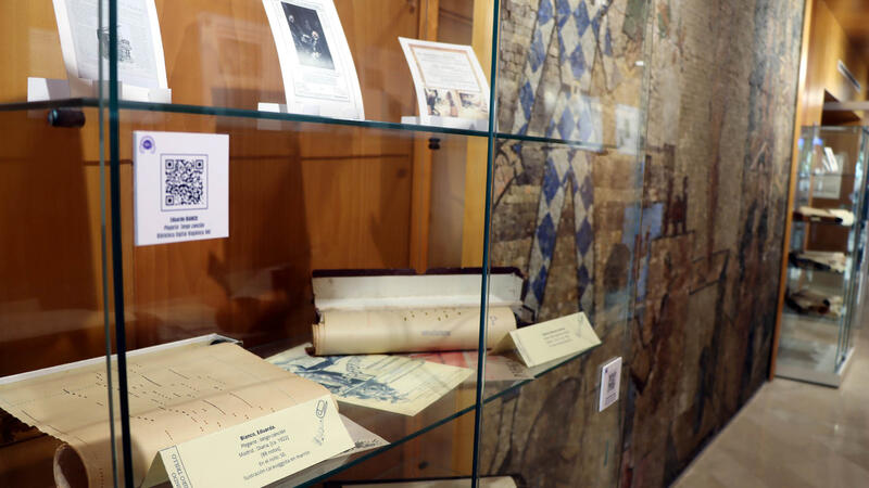 La Biblioteca Central expone una muestra sobre la historia de la pianola y su impacto en el mundo de la música