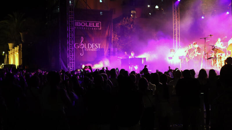 Pablo López brings together more than 3,000 people to sing his greatest hits in l