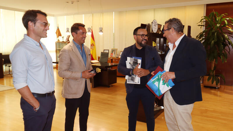 Benidorm recibe la visita del concejal del distrito neoyorkino de Queens, Francisco Moya